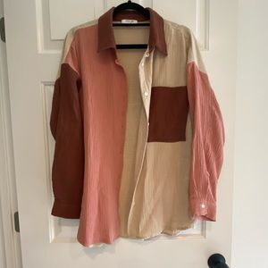 Lulu’s colorblock shirt